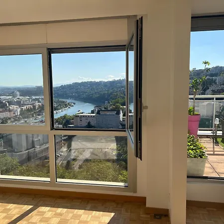 Chambre Dans Les Hauteurs De Lyon Proche Fourviere Chez L Hote Exterior photo